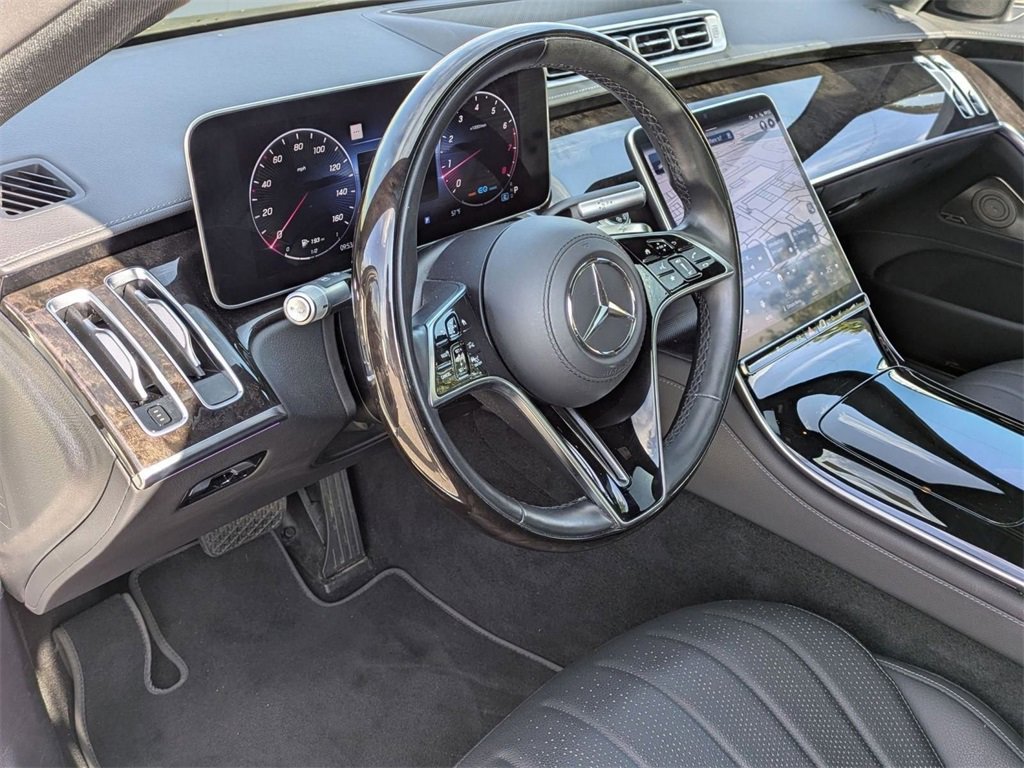 Used 2022 Mercedes-Benz S 500 4MATIC image 4