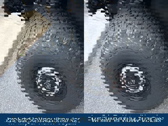 Used 2018 Toyota Tacoma TRD Sport image 28