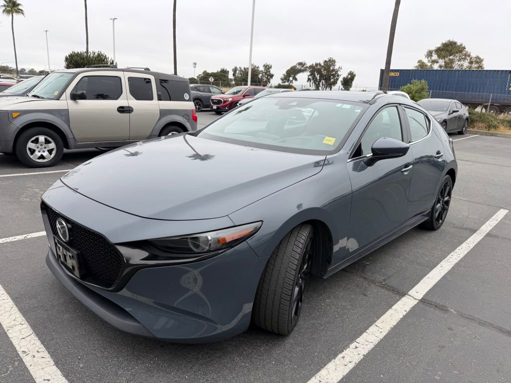 Used 2019 MAZDA MAZDA3 Hatchback w/ Premium Package image 1