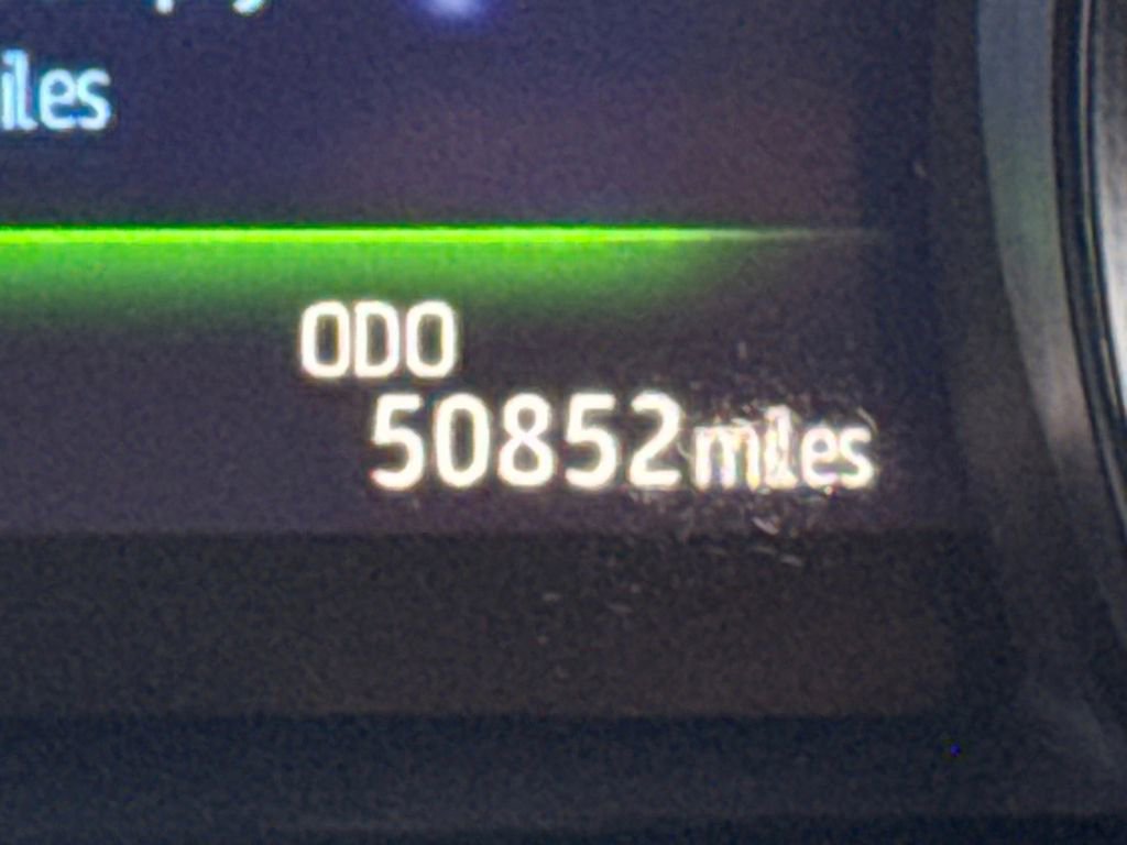 Used 2024 Toyota Camry XSE FWD image 33