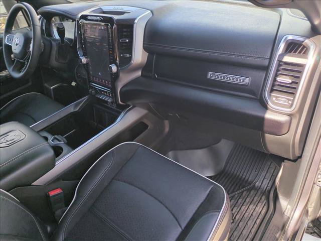 Used 2025 RAM 2500 Laramie AWD/4WD image 22
