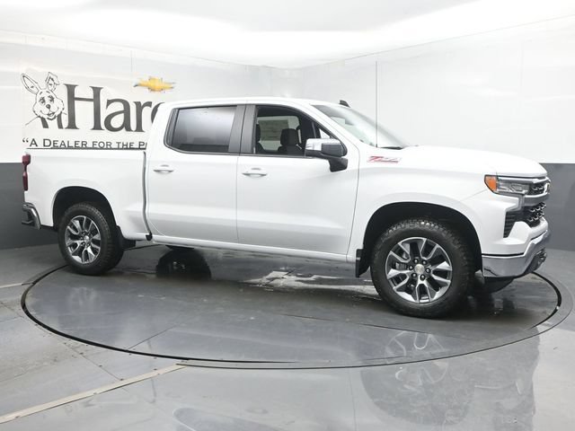 New 2026 Chevrolet Silverado 1500 LT w/ Z71 Off-Road Package AWD/4WD image 1