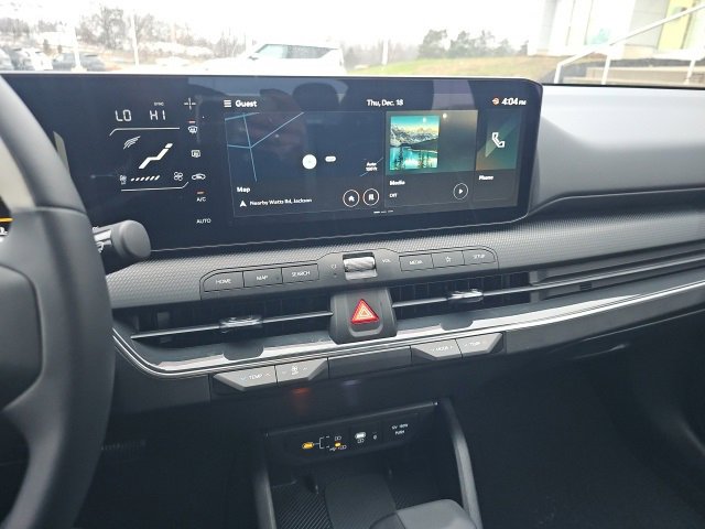 New 2025 Kia K4 GT-Line w/ GT-Line Sunroof Package image 12