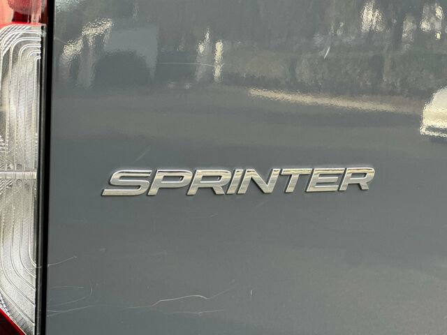 Used 2023 Mercedes-Benz Sprinter 2500 image 33