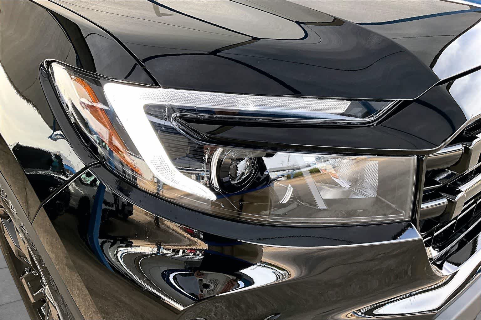 New 2026 Honda Ridgeline Black Edition image 13