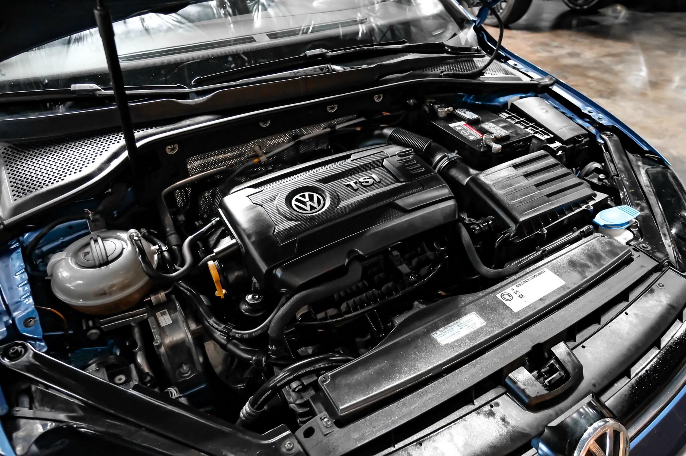 Used 2017 Volkswagen Golf Wolfsburg Edition FWD image 53