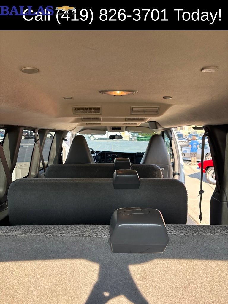 Used 2019 Chevrolet Express 3500 LS RWD image 18