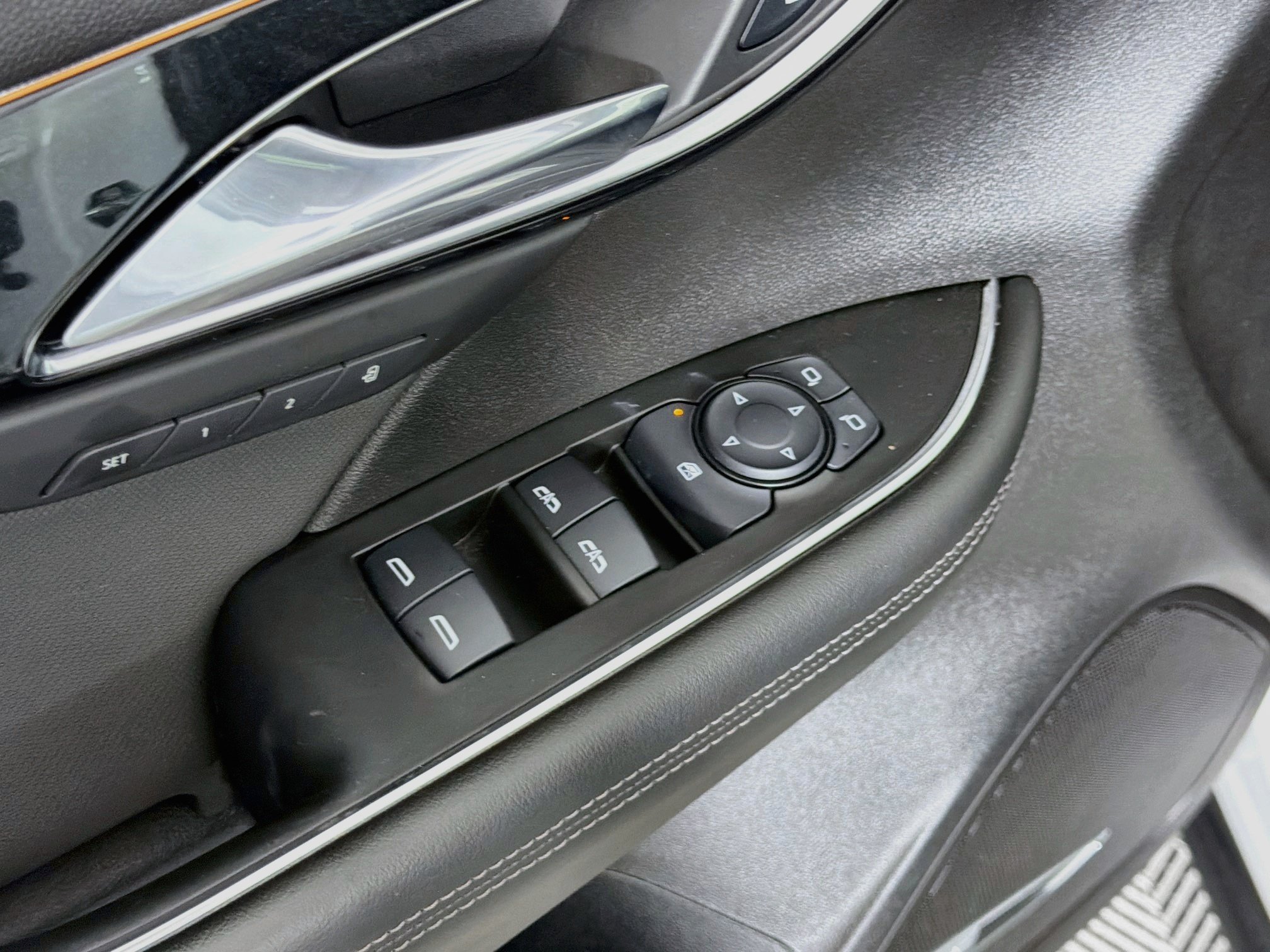Used 2024 Buick Envision Preferred AWD/4WD image 15