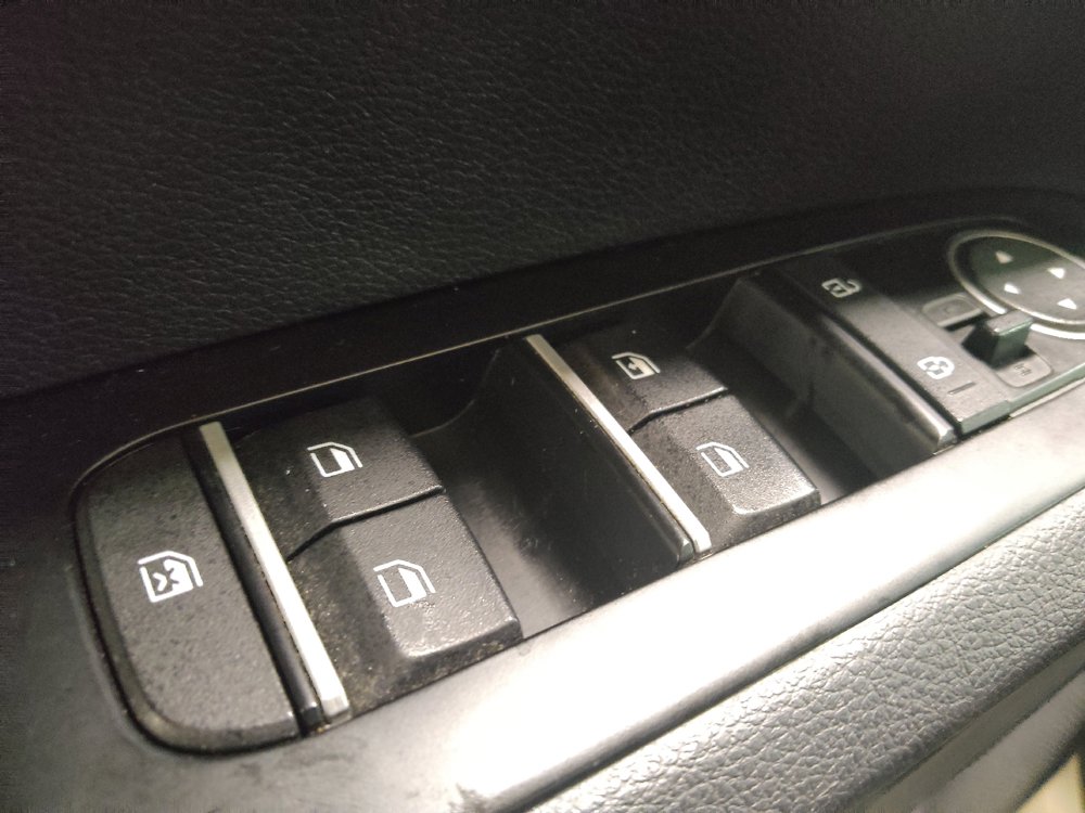 Used 2020 Kia Soul LX FWD image 27
