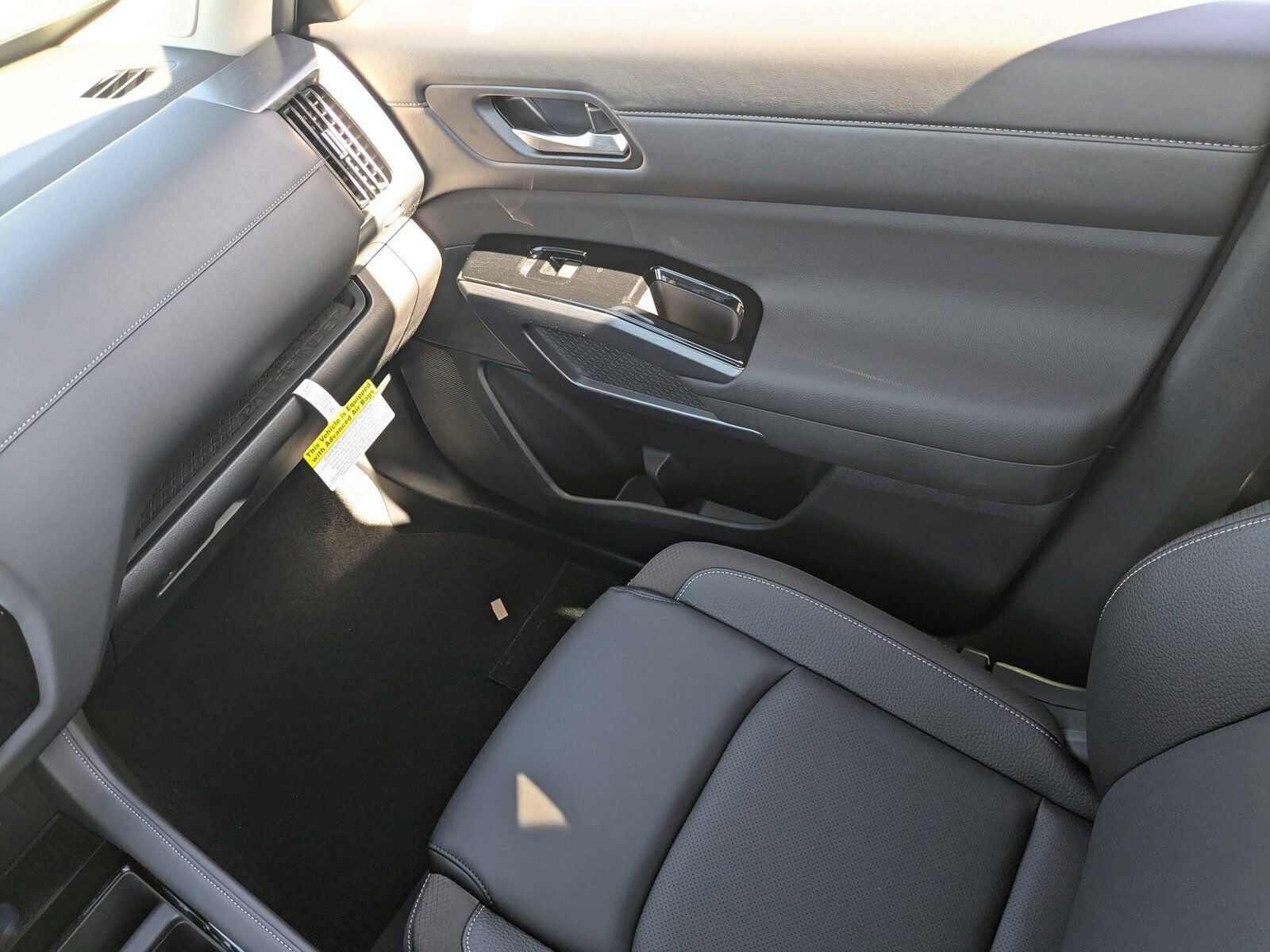 New 2026 Nissan Pathfinder SL image 23