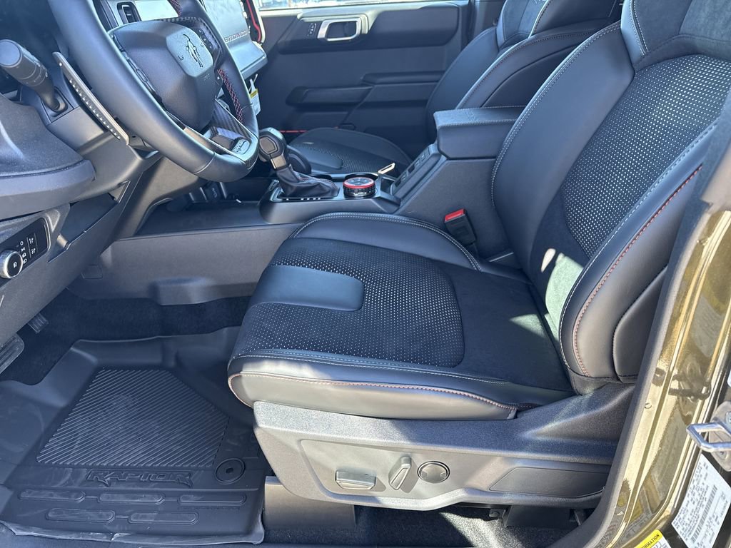 New 2025 Ford Bronco Raptor image 9