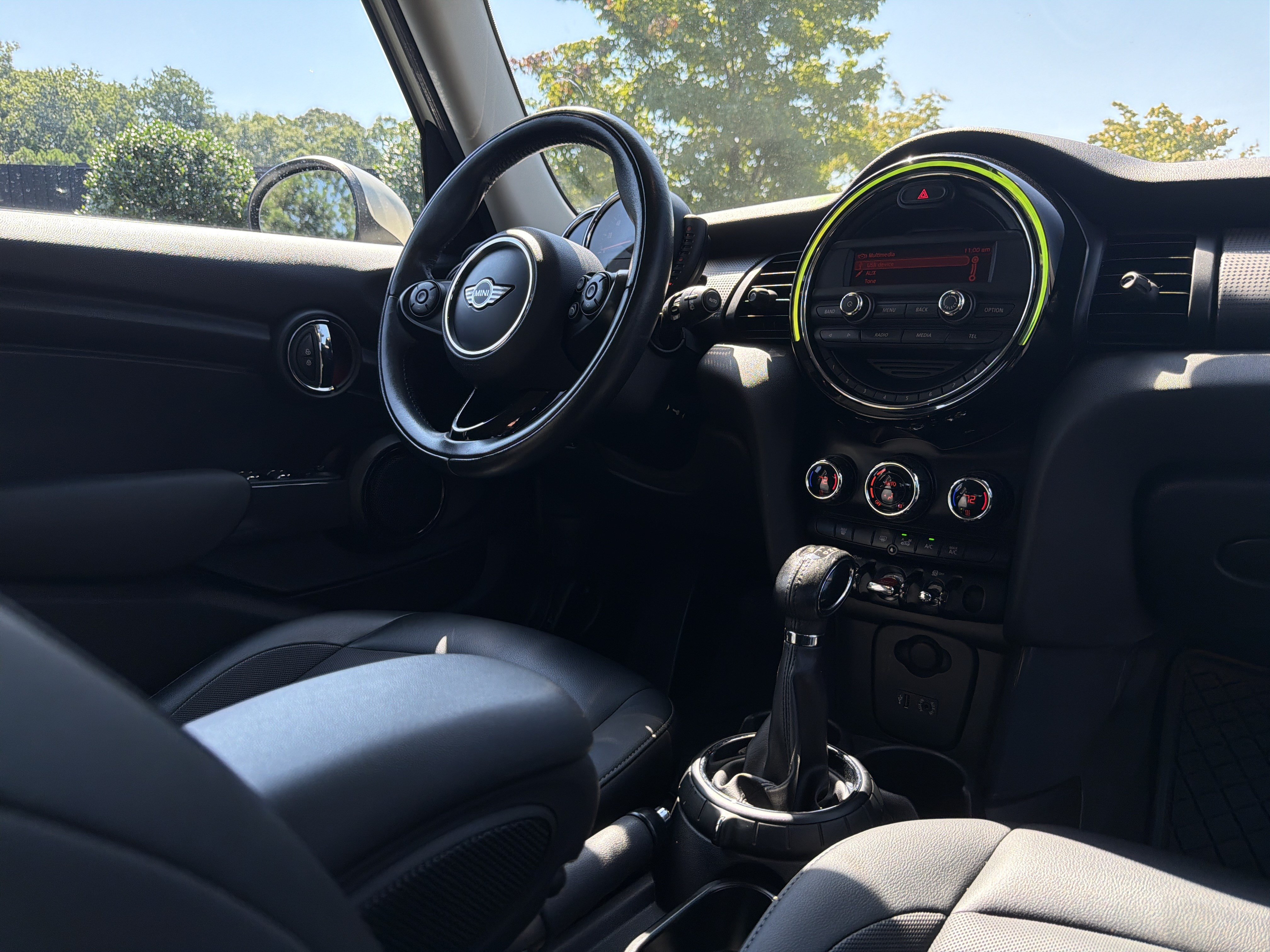 Used 2016 MINI Cooper 4-Door Hardtop FWD image 6