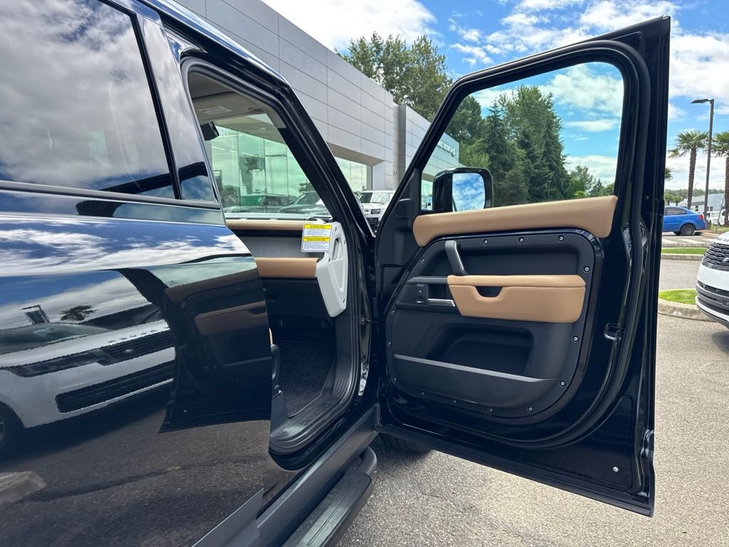 New 2026 Land Rover Defender 130 S AWD/4WD image 19