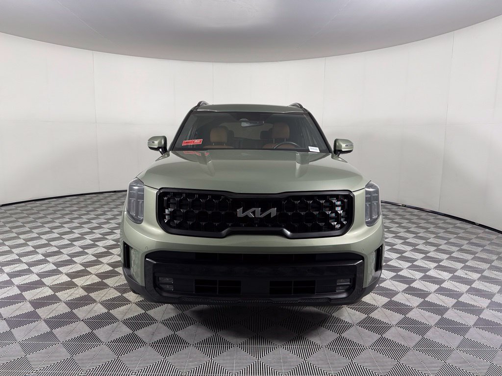 Used 2024 Kia Telluride SX X-Line AWD/4WD image 2