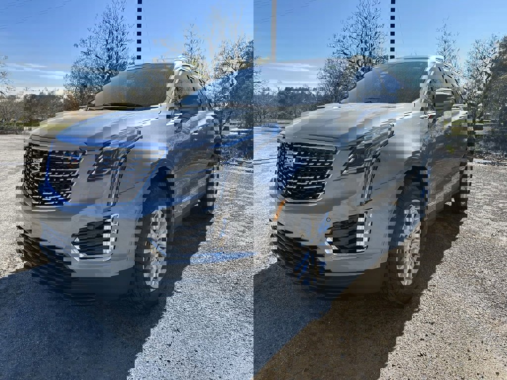 New 2026 Cadillac XT5 Luxury w/ LPO, Floor Liner Package