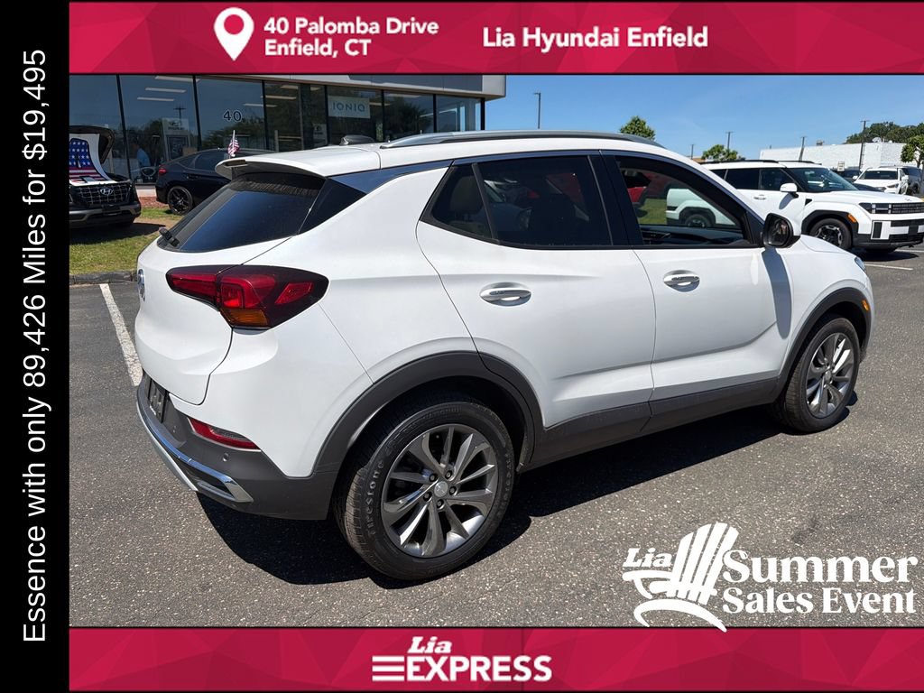 Used 2022 Buick Encore GX Essence w/ Advanced Technology Package AWD/4WD image 3