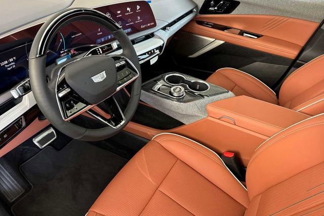 New 2026 Cadillac Optiq Sport 2 w/ LPO, Floor Liner Package image 10