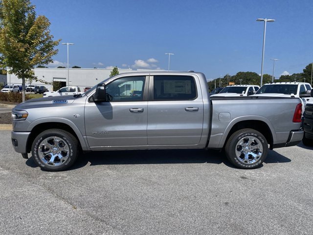 New 2026 RAM 1500 4x4 Crew Cab image 7