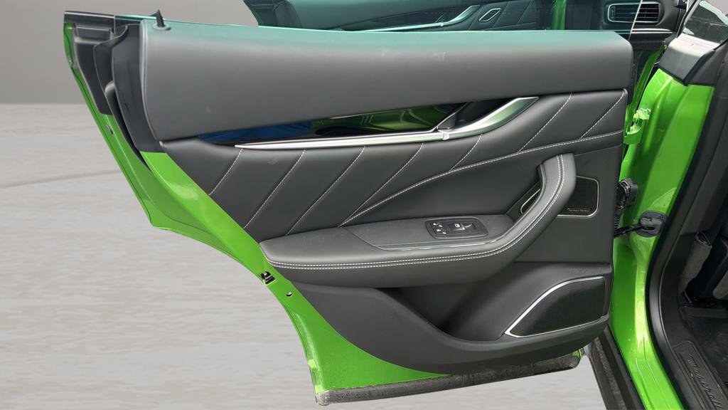 Used 2023 Maserati Levante Modena image 21