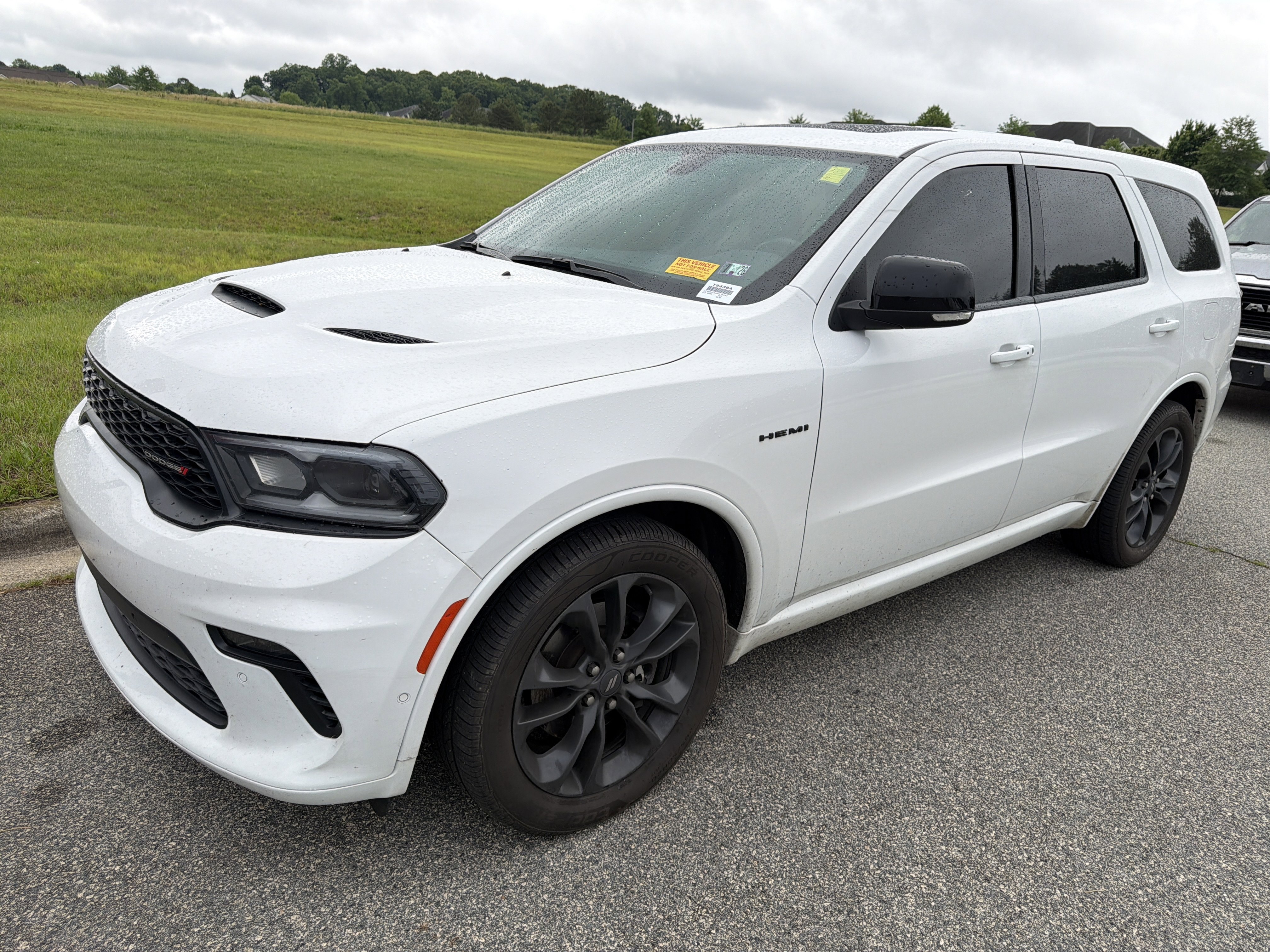 Used 2022 Dodge Durango R/T w/ Blacktop Package AWD/4WD image 5