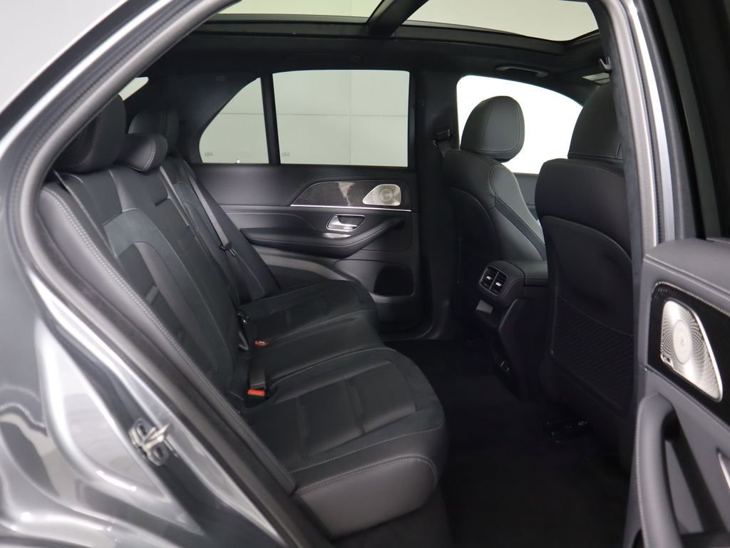 New 2026 Mercedes-Benz GLE 63 AMG S image 24