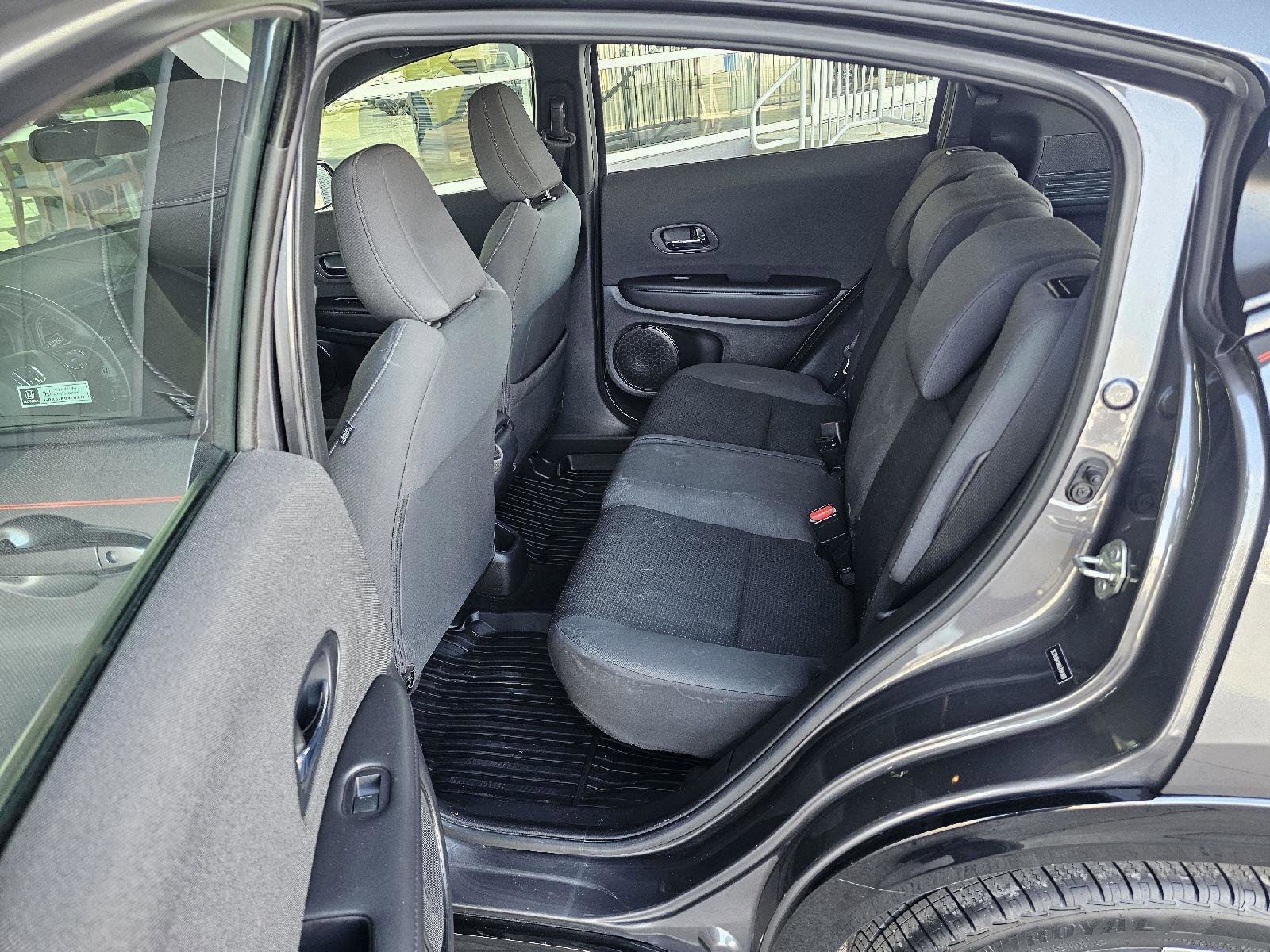 Used 2019 Honda HR-V Sport image 17