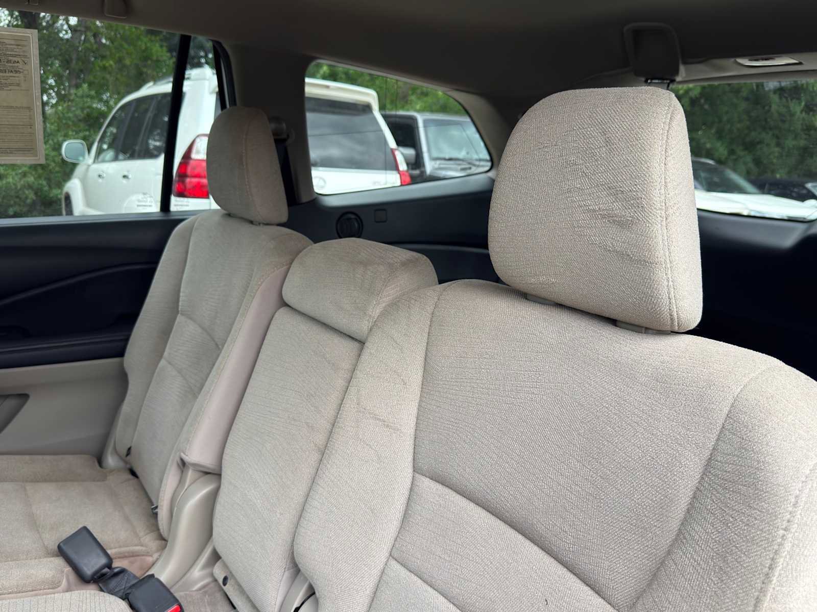 Used 2016 Honda Pilot LX image 24
