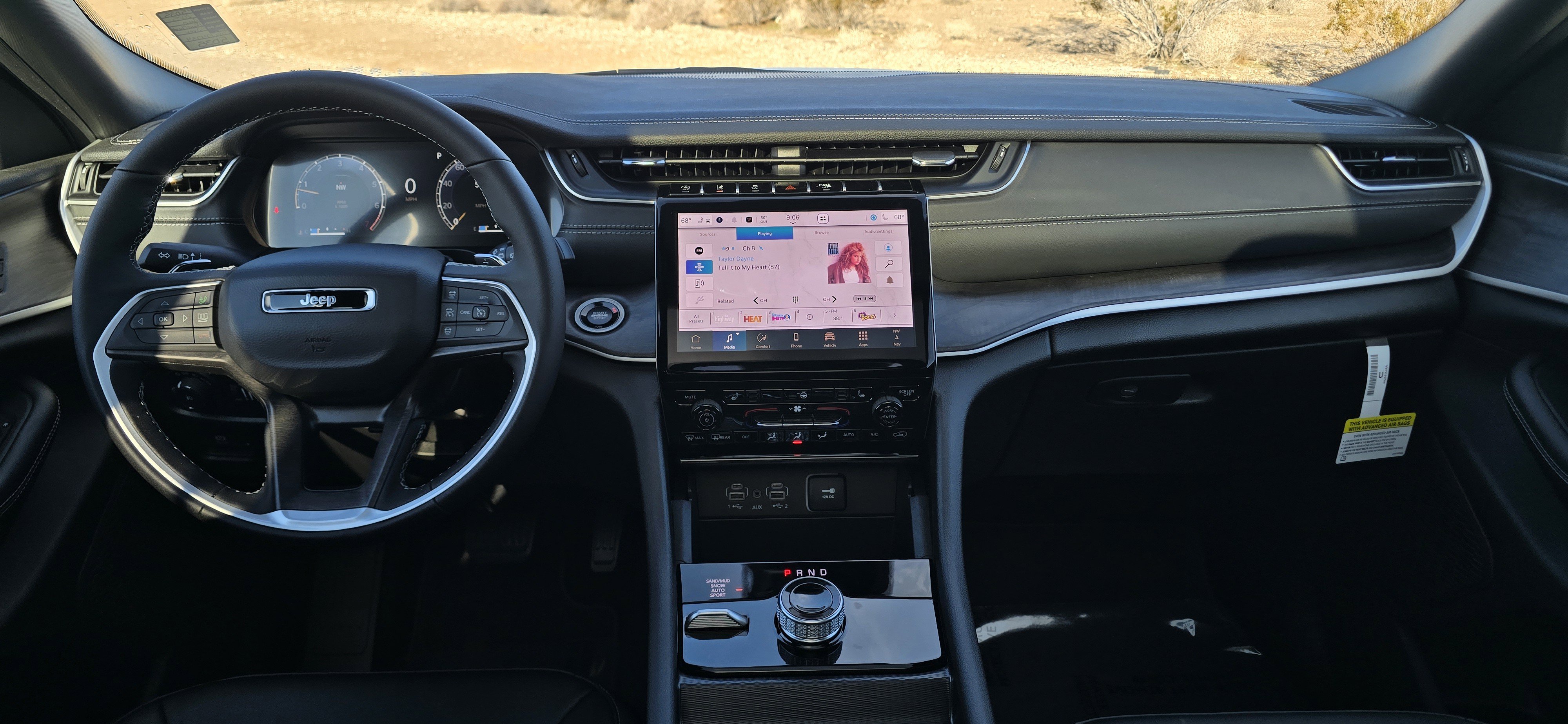 New 2025 Jeep Grand Cherokee Limited image 8