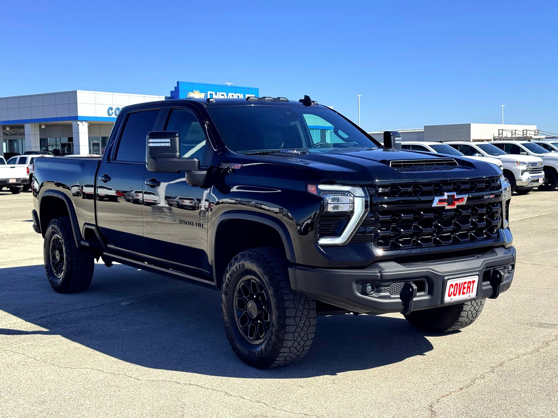 Used 2024 Chevrolet Silverado 2500 ZR2 w/ ZR2 Bison Edition image 5