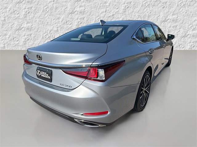 New 2025 Lexus ES 350 w/ Premium Package image 3