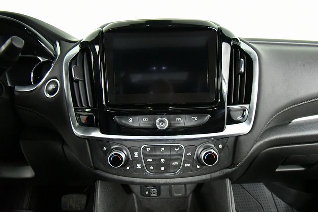 Used 2023 Chevrolet Traverse High Country w/ LPO, Floor Liner Package image 4