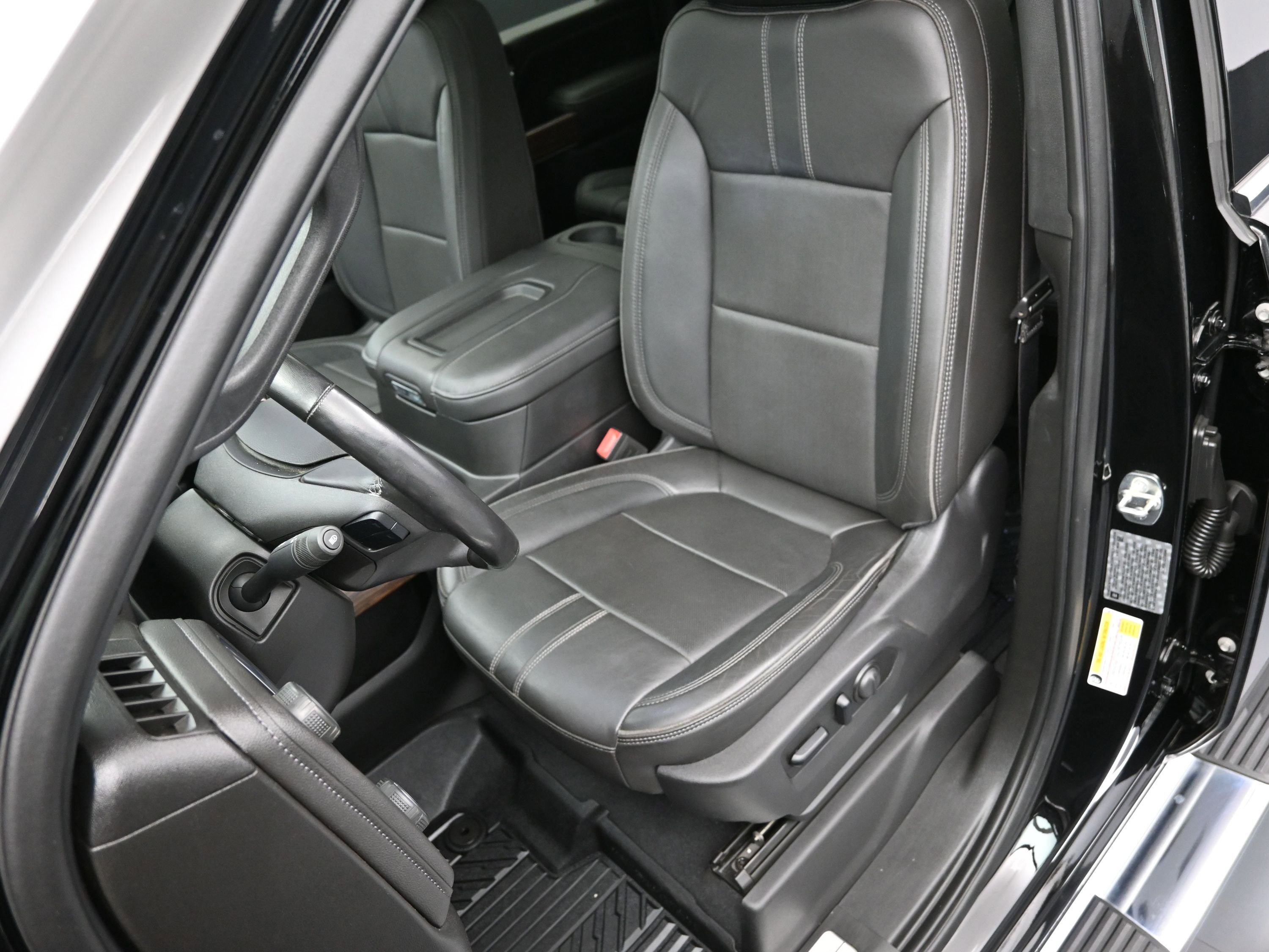 Used 2020 Chevrolet Silverado 2500 High Country w/ Z71 Off-Road Package image 21