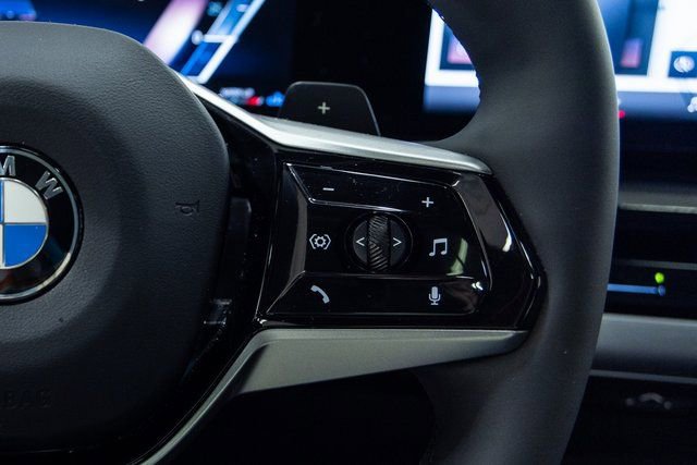 Certified 2025 BMW 530i 530i image 16