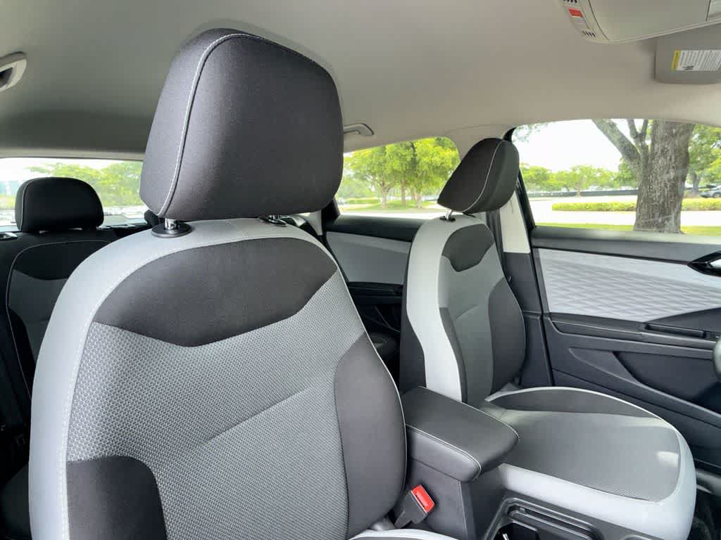 Certified 2024 Volkswagen Taos S FWD image 27