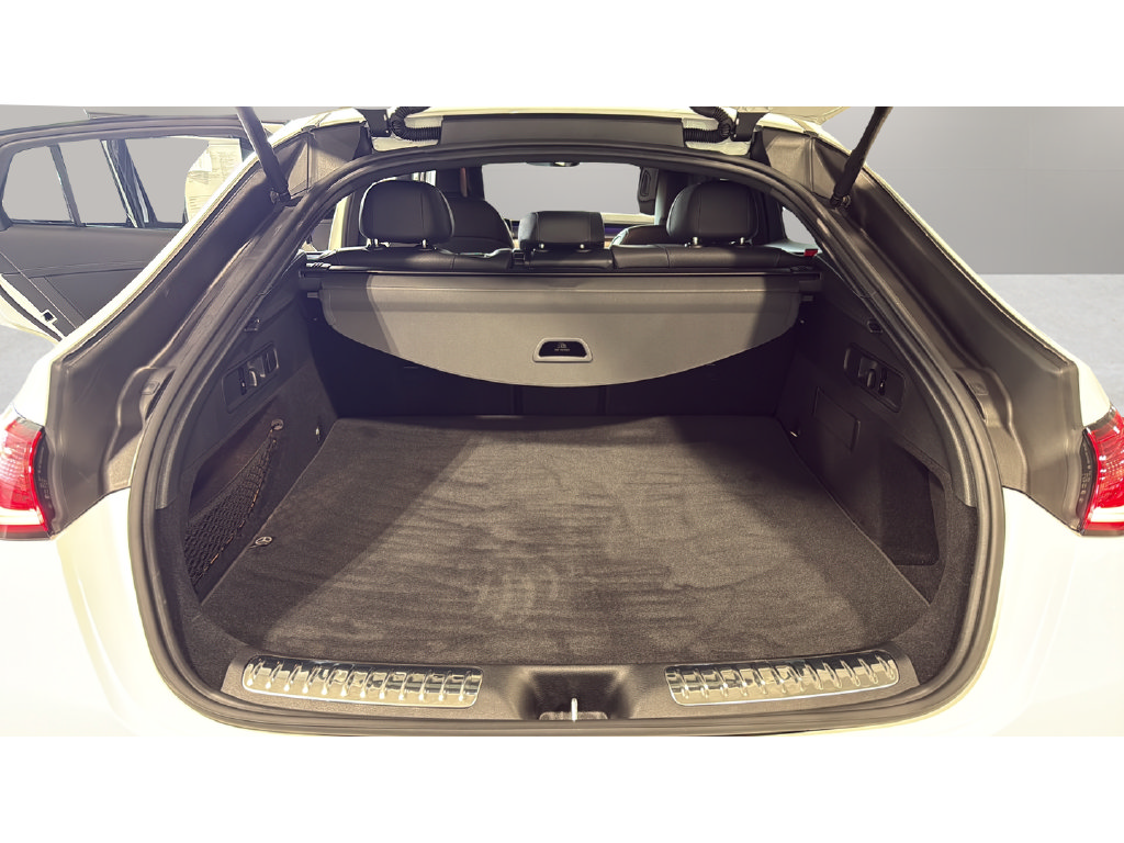 Used 2024 Mercedes-Benz GLC 300 4MATIC image 26