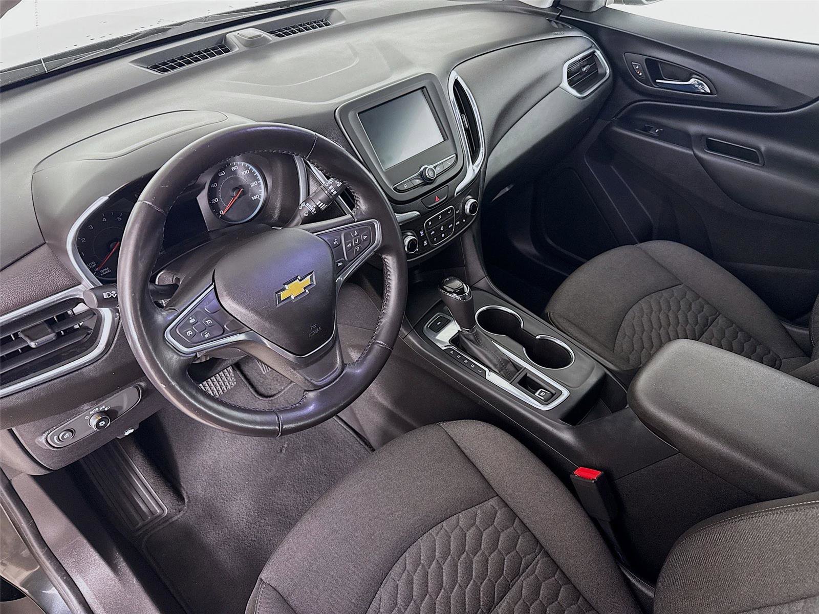 Used 2018 Chevrolet Equinox LT image 10