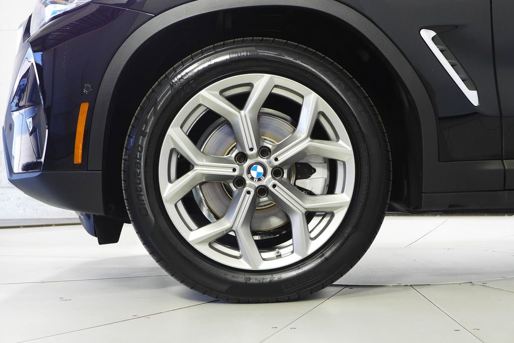 Used 2024 BMW X3 sDrive30i w/ Convenience Package RWD image 5