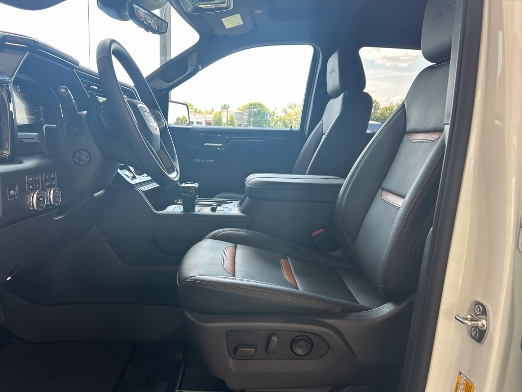 Certified 2026 GMC Sierra 1500 AT4 w/ AT4 Premium Package AWD/4WD image 8
