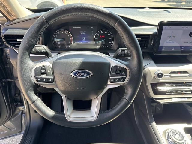Used 2023 Ford Explorer XLT RWD image 25