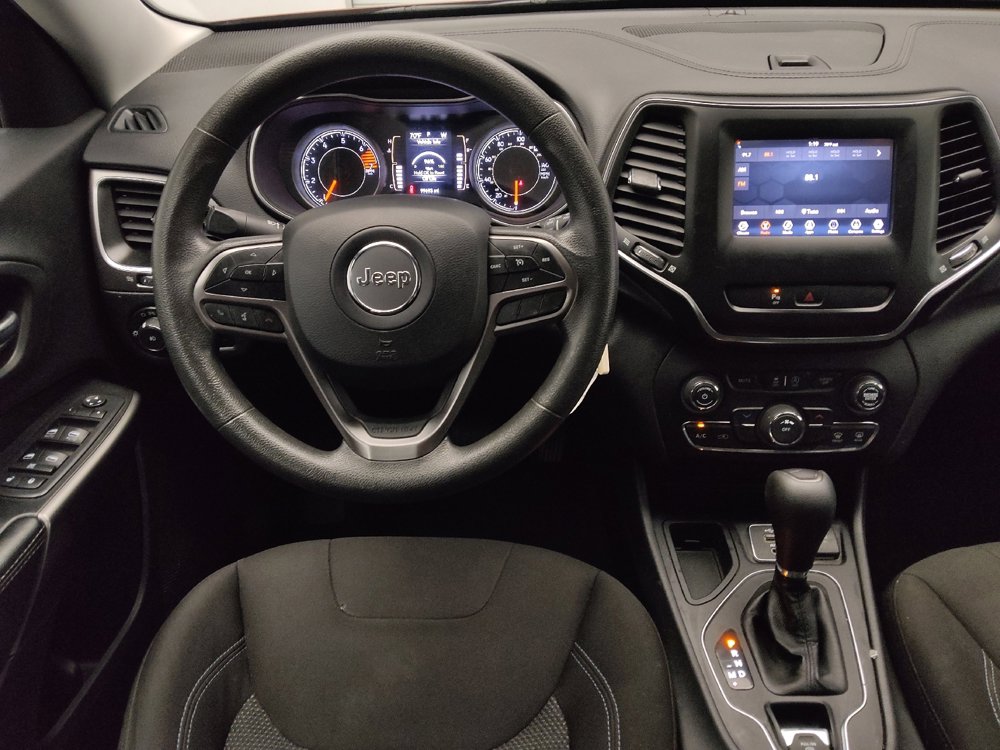 Used 2020 Jeep Cherokee Latitude image 22