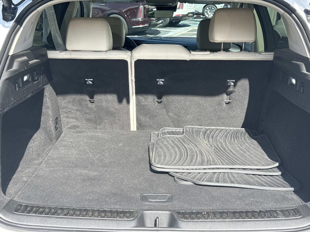 Used 2021 Buick Envision Essence FWD image 11