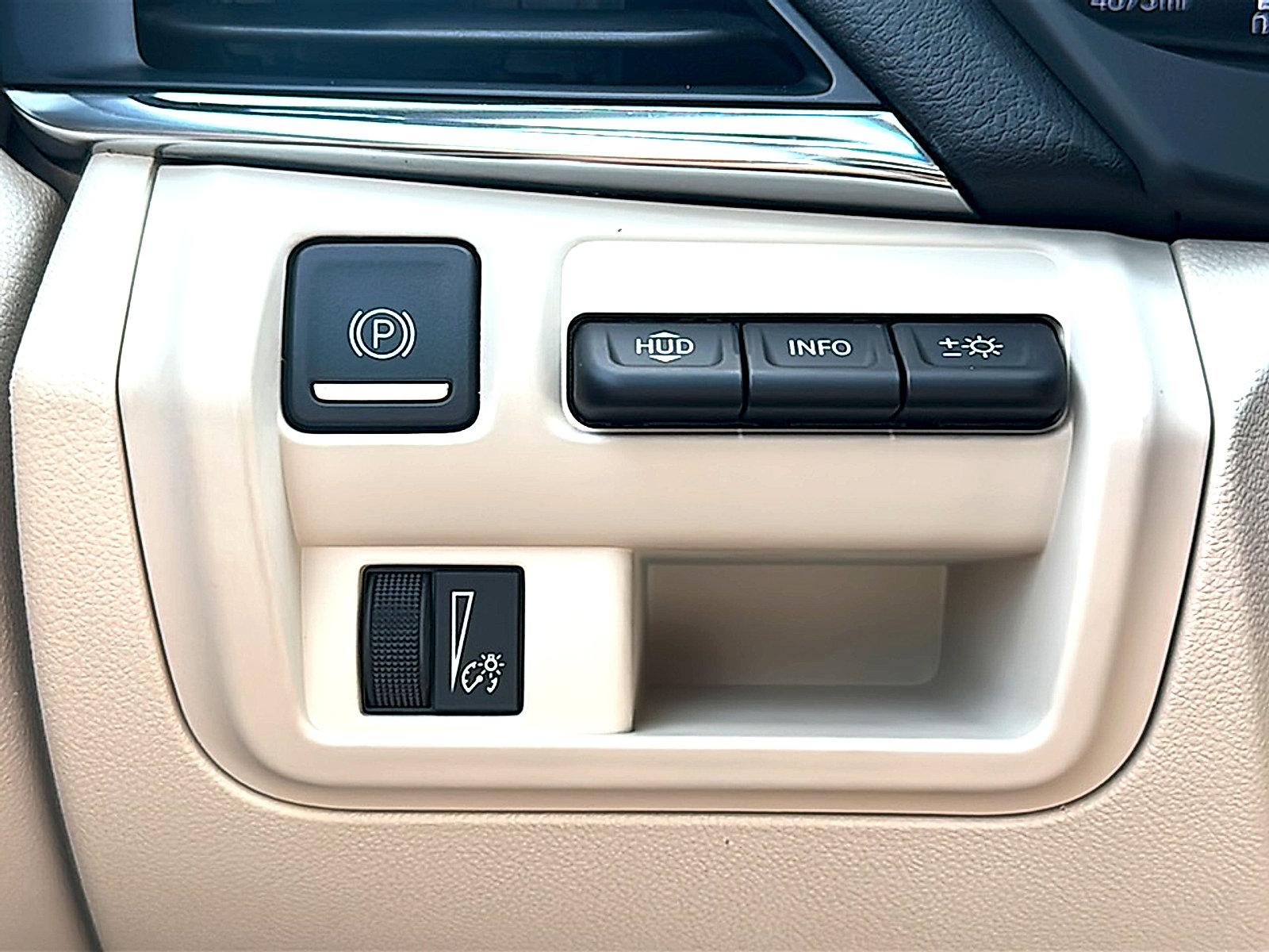 New 2025 Cadillac CT4 Premium Luxury image 27