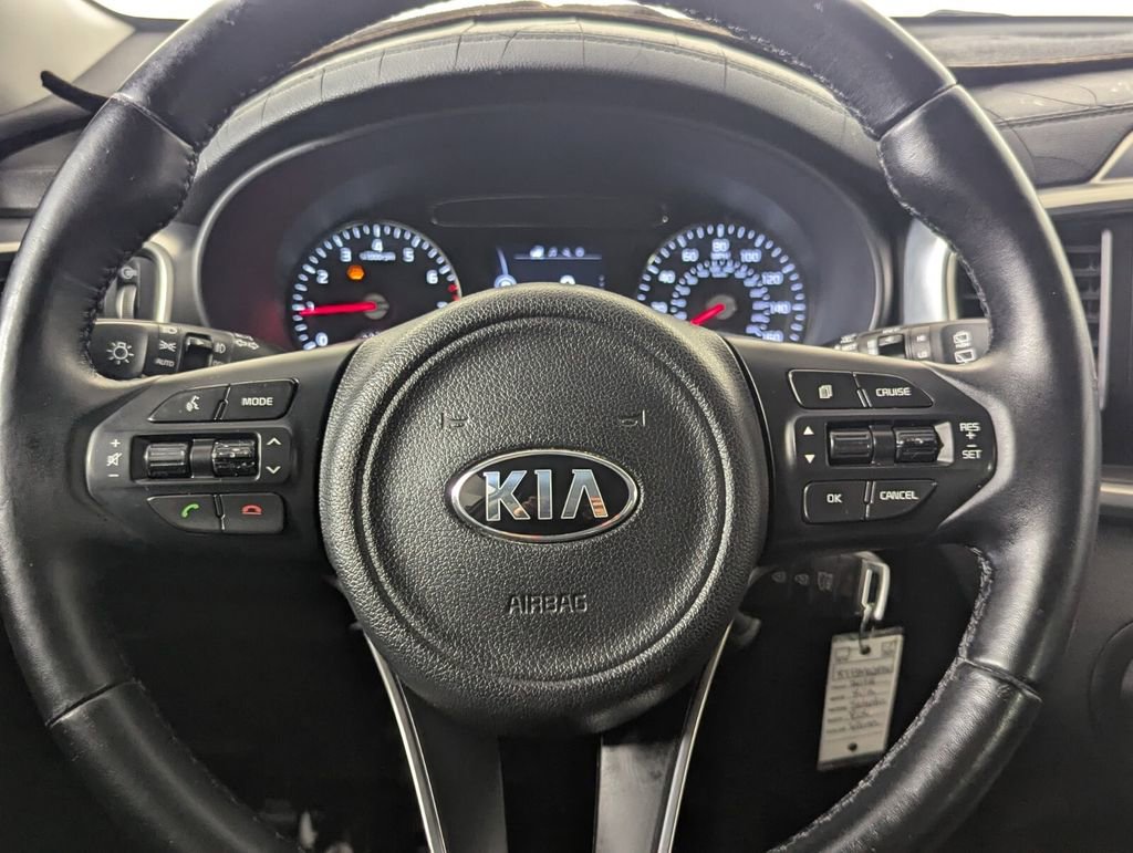 Used 2016 Kia Sorento EX FWD image 16