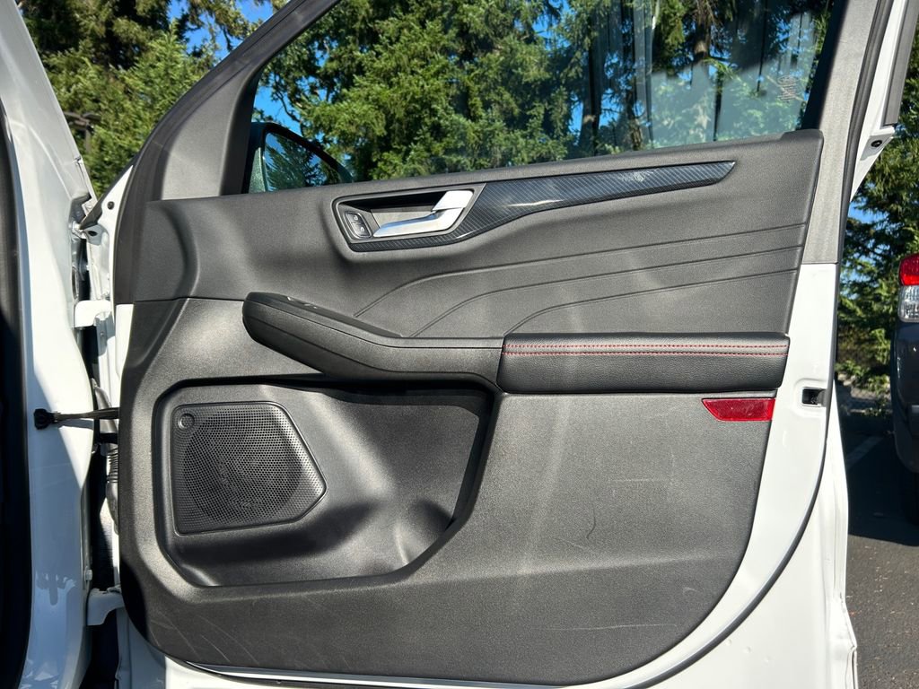 Used 2023 Ford Escape ST-Line w/ Tech Pack #1 image 26