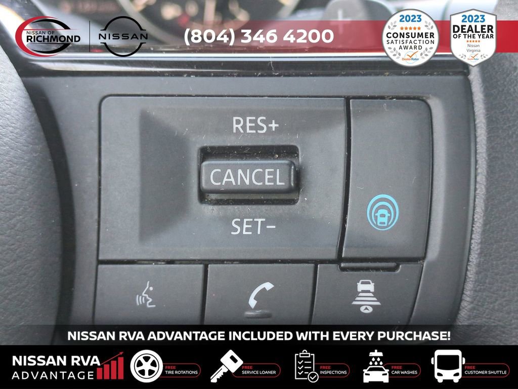 Used 2023 Nissan Rogue SV image 25