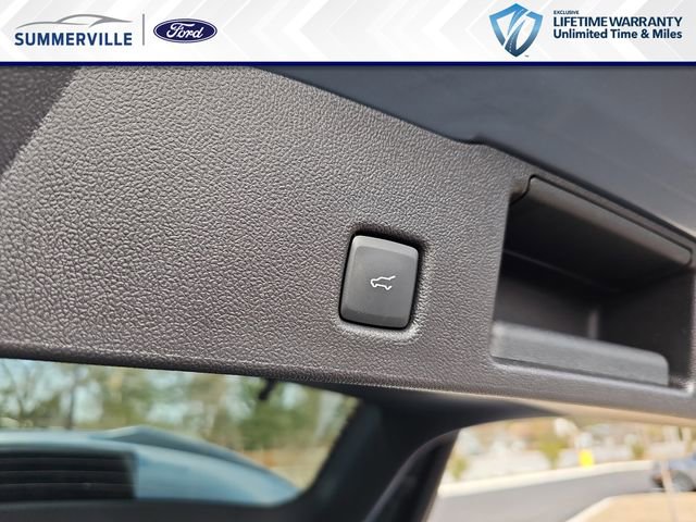 New 2026 Ford Escape ST-Line Select image 15