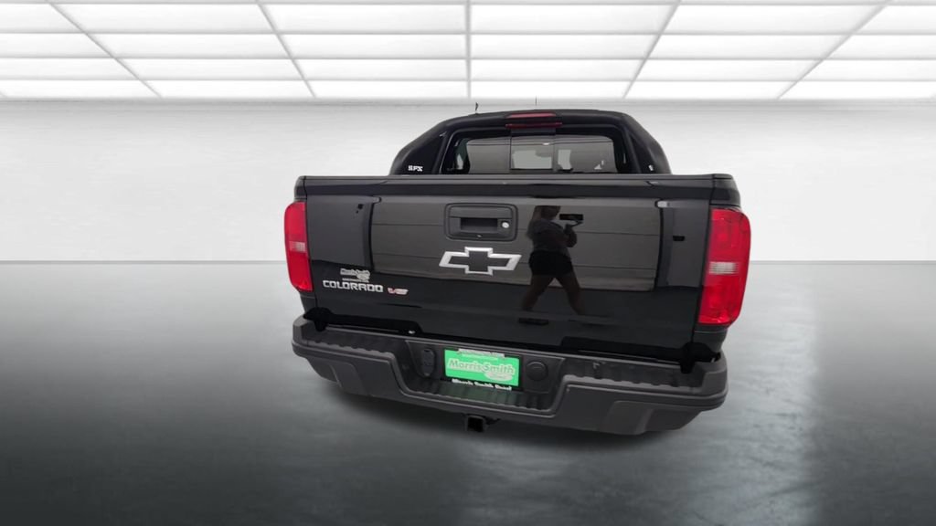 Used 2019 Chevrolet Colorado ZR2 w/ ZR2 Midnight Special Edition AWD/4WD image 7