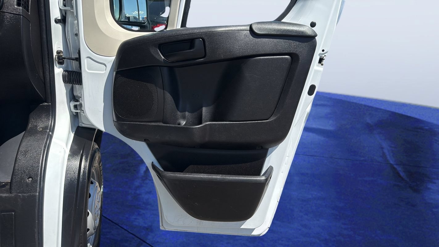Used 2022 RAM ProMaster 2500 w/ Interior LED Lighting Group FWD image 17