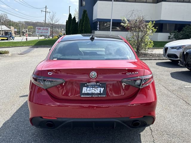 New 2025 Alfa Romeo Giulia AWD w/ Driving Assist Package image 26