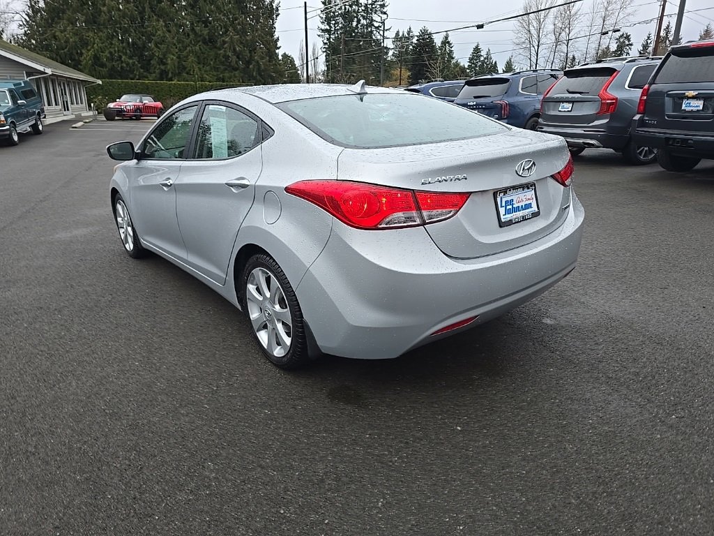 Used 2013 Hyundai Elantra Limited image 3